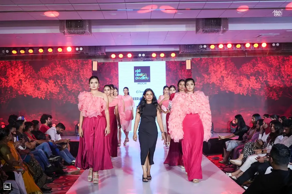 JD Fashion Awards Unveils a Spectacle of Creativity and Innovation (1)